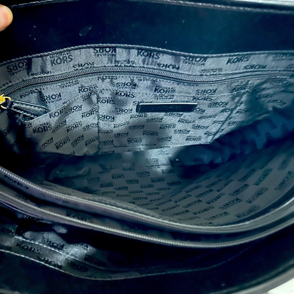 Authentic Michael Kors Large Solid Black Tote Bag - image 8